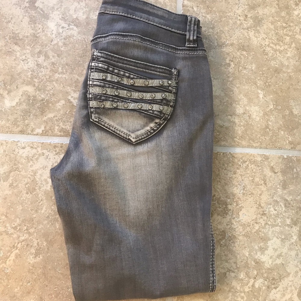 Cache Jean Capris - Picture 2 of 3